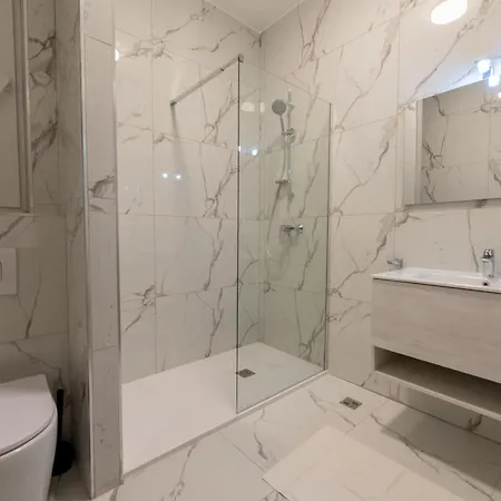 Swieqi 3bdr Luxurious New Apartment *