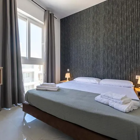 Swieqi 3bdr Luxurious New Apartment